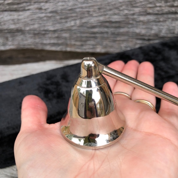 Candle Snuffer in black velvet box - Picture 6 of 13